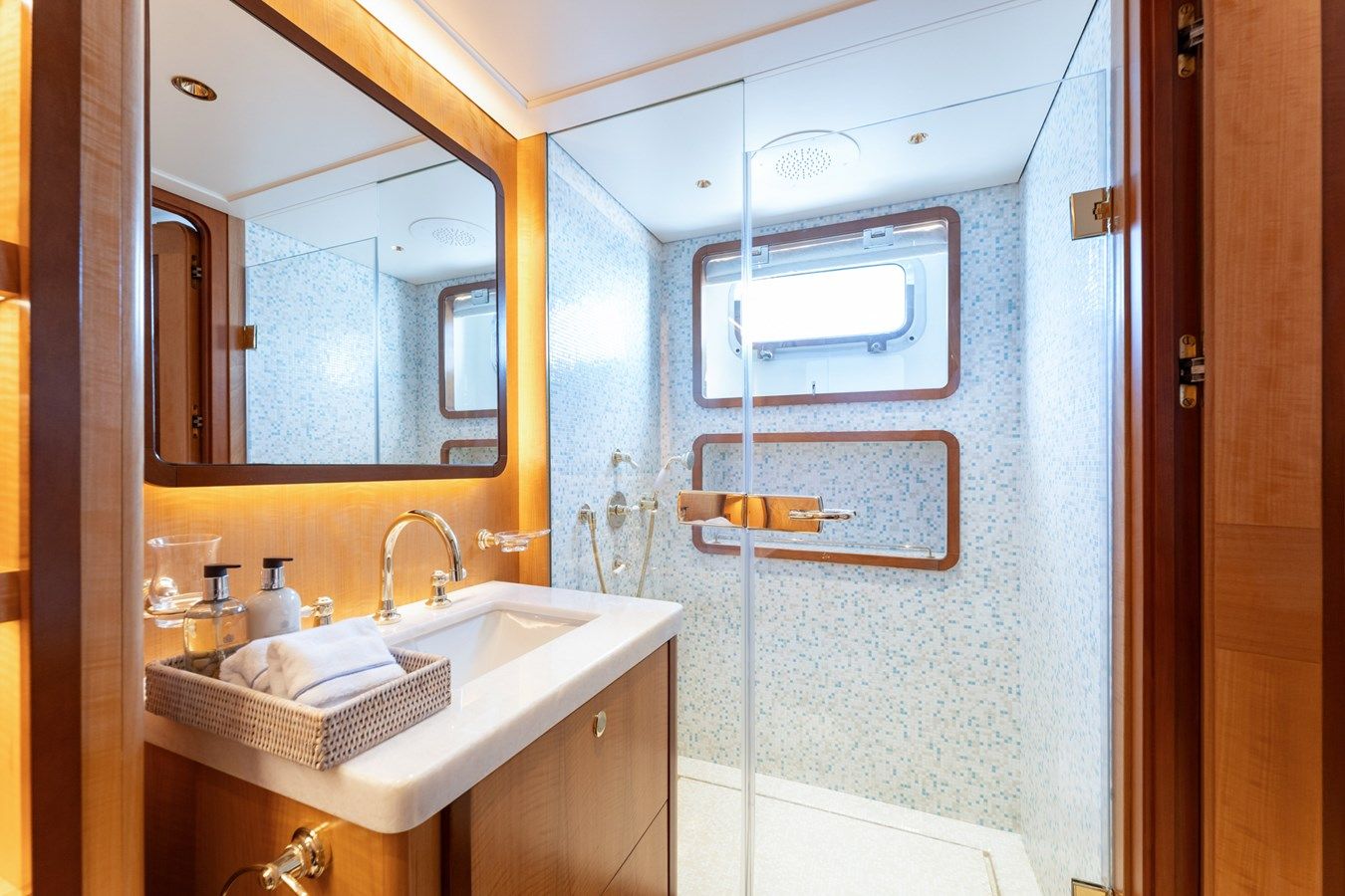 Лучшие предложения покупки яхты Synthesis 66 1982