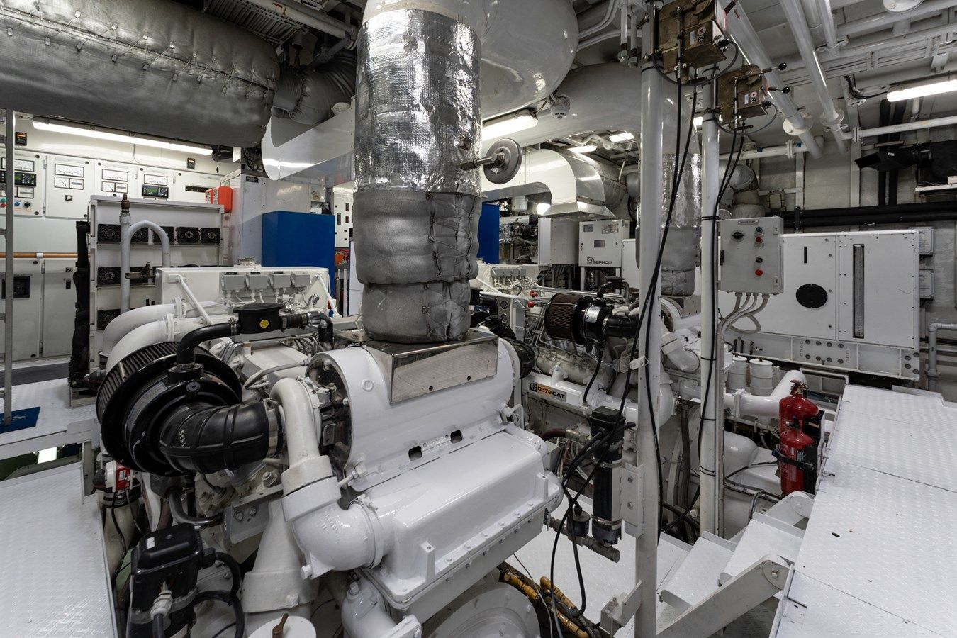 Купить яхту Synthesis 66 - FeadShip в Shestakov Yacht Sales