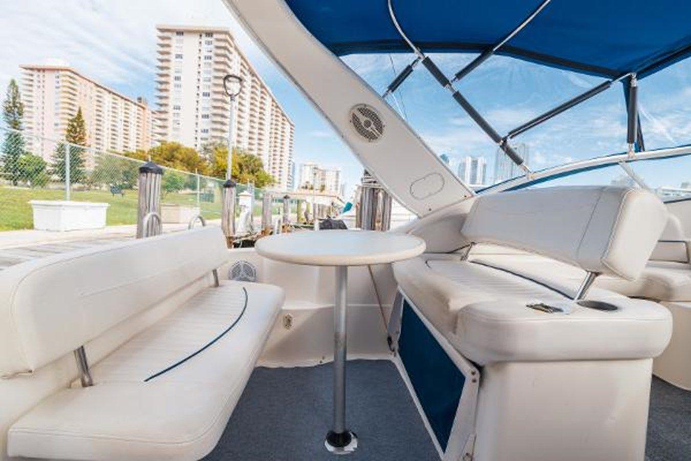 best yacht sales deals Bayliner 285 28