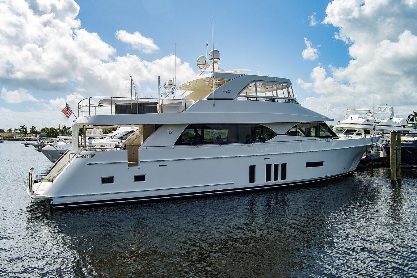 the best price on Claire - Ocean Alexander