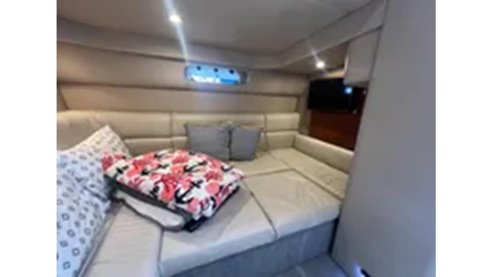 Стоимость яхты 2005 Formula 40 Cruiser 40 Cruiser