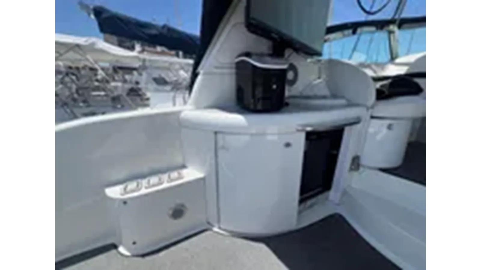 2005 Formula 40 Cruiser - Formula Boats