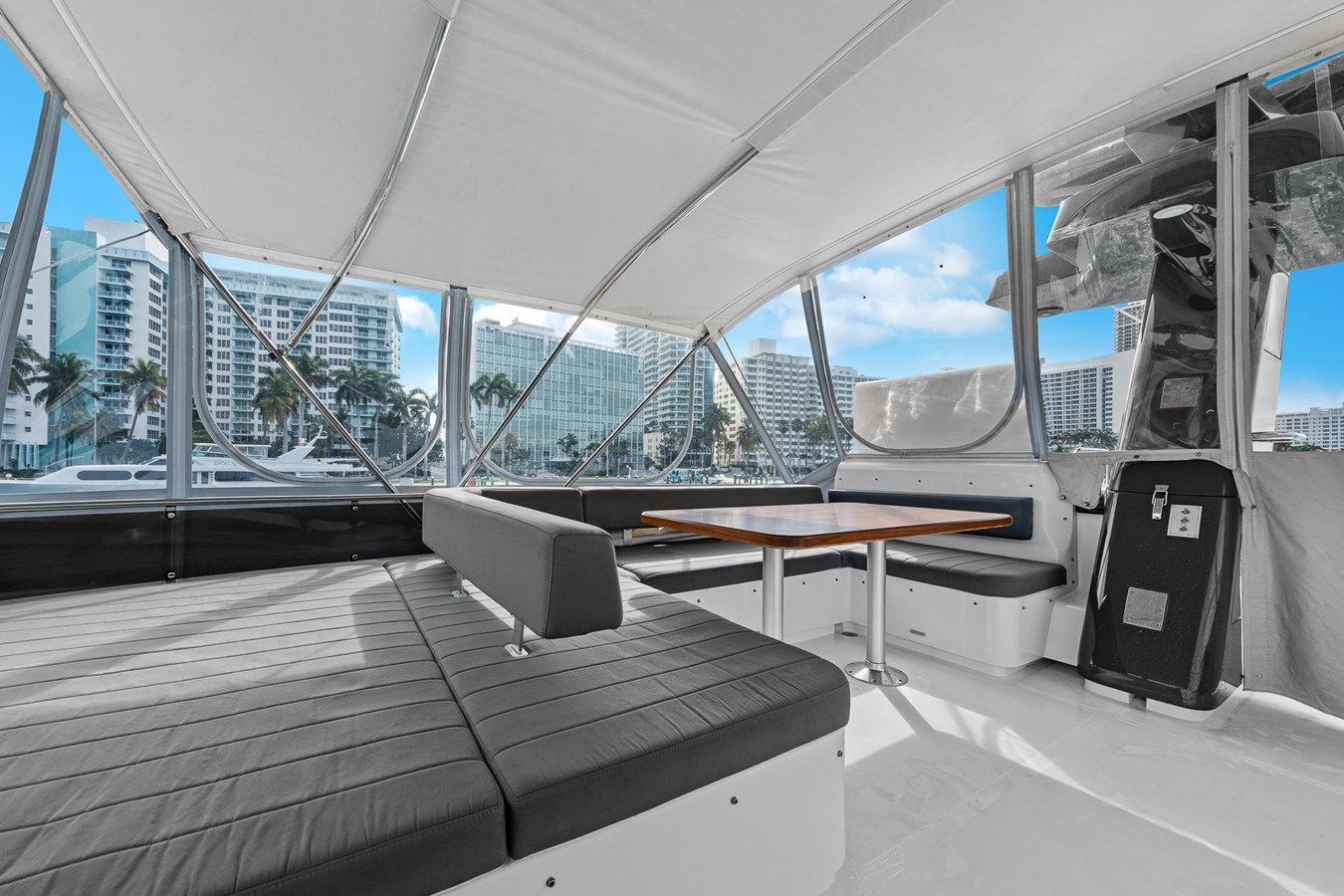 Buy a yacht 2023 Sirena 58 58