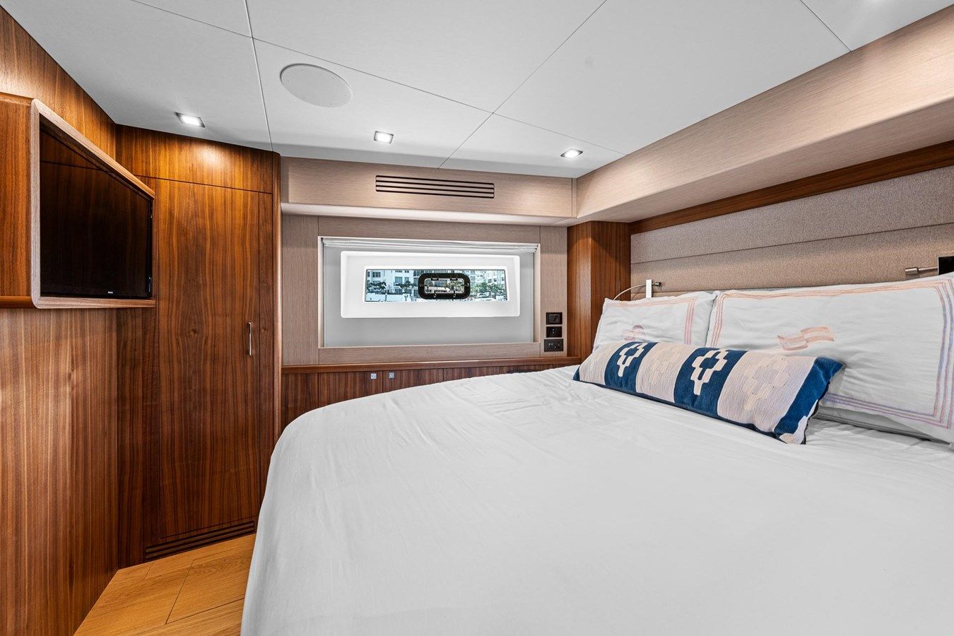 Buy a 2023 Sirena 58 2023 at Shestakov Yacht Sales