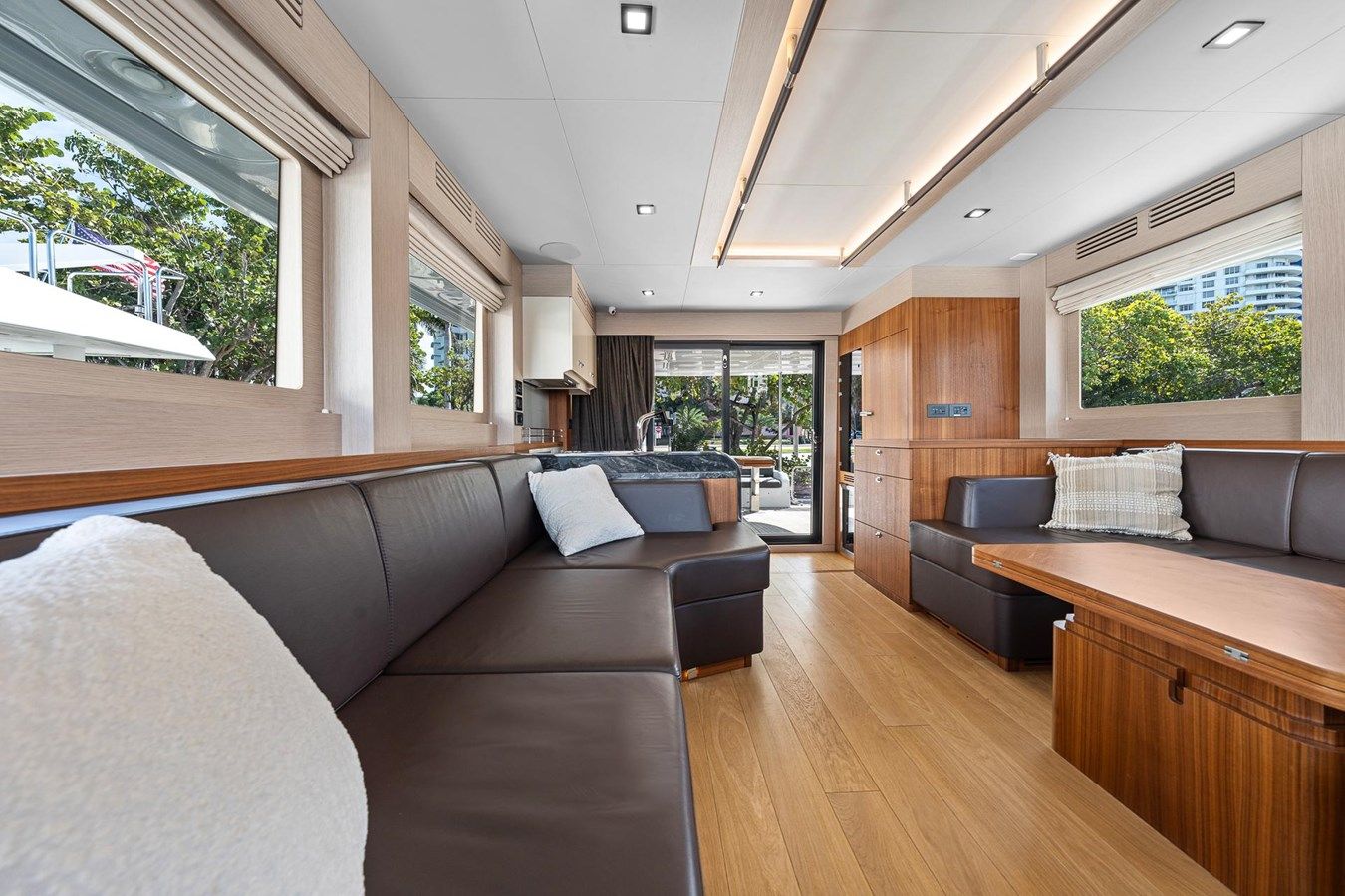 best yacht sales deals 2023 Sirena 58 - SIRENA