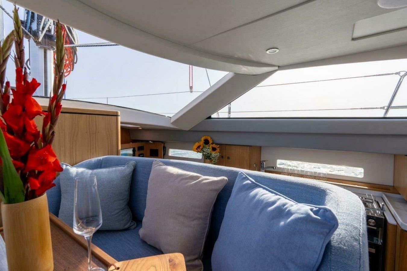 Лучшая цена на Off The Grid