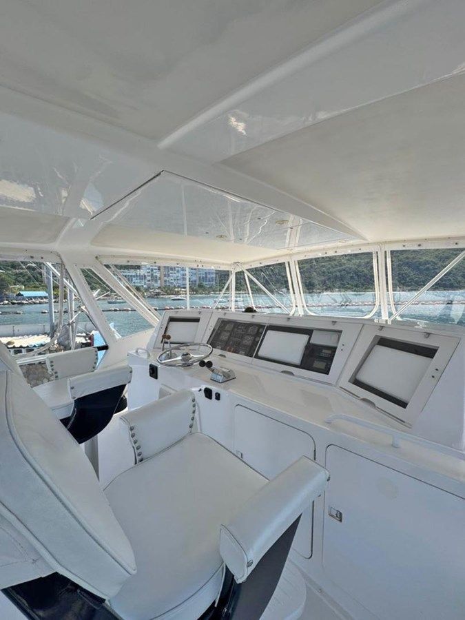 Buy a yacht  Bertram 60 Convertible 1999