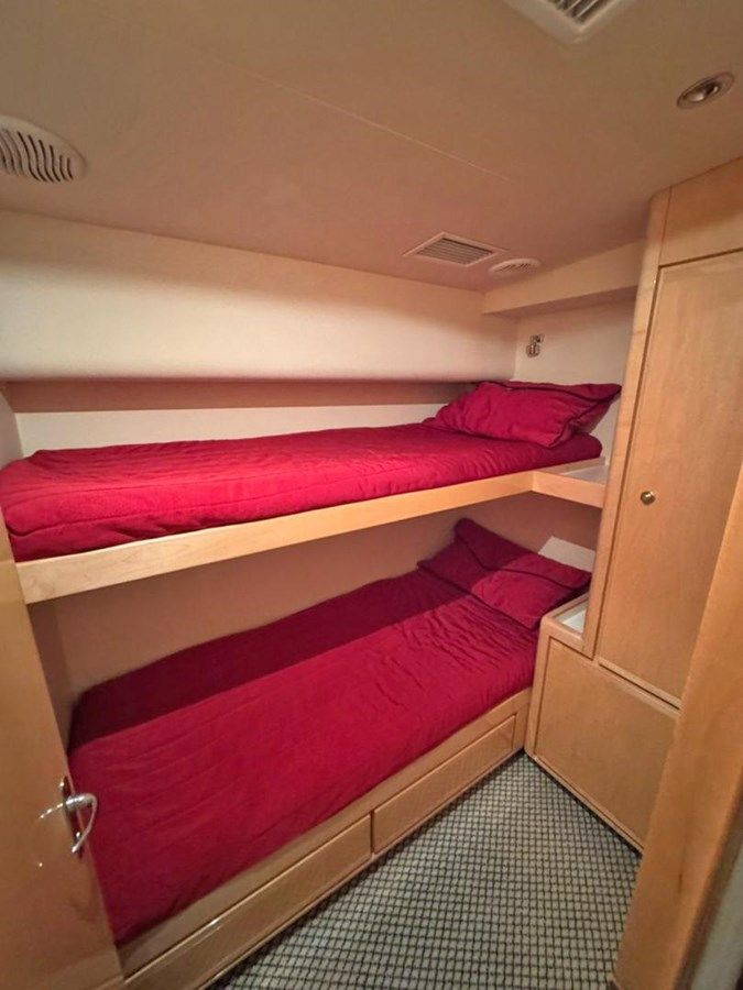 Buy a yacht  Bertram 60 Convertible 60 Convertible