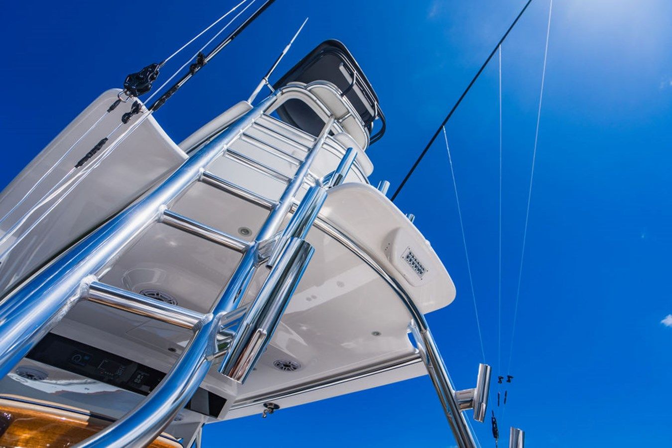 Стоимость яхты OCTOBER SKY - VALHALLA BOATWORKS