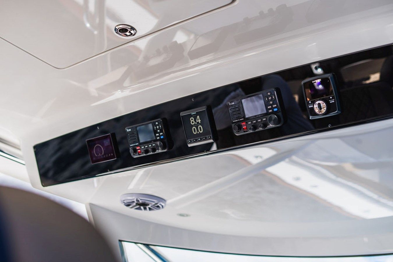 Стоимость яхты OCTOBER SKY 2023