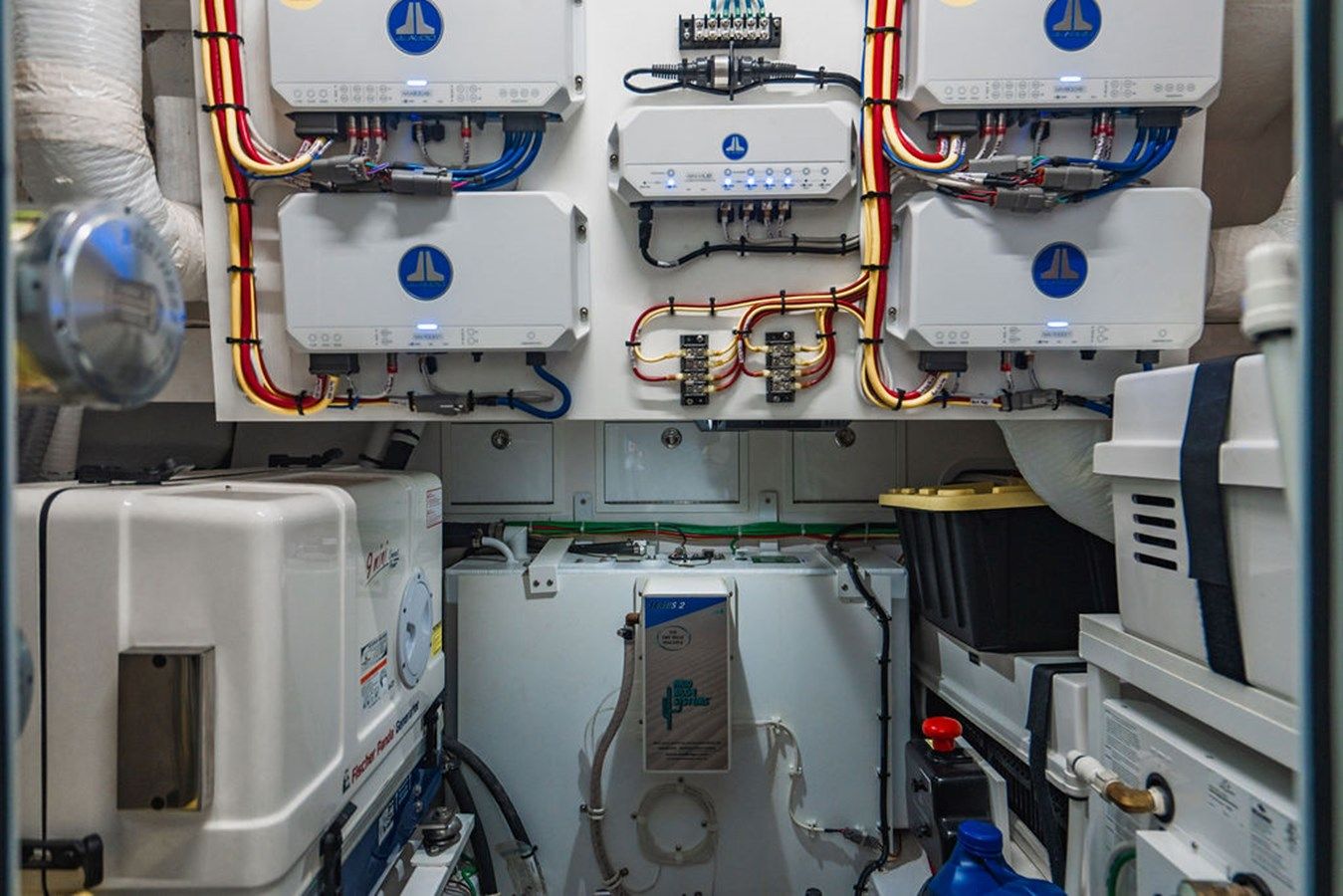 Продажа яхты OCTOBER SKY 46