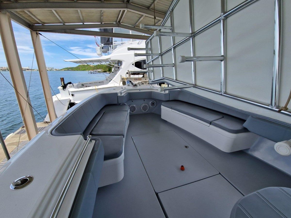 the best price on No Name - Contender Boats