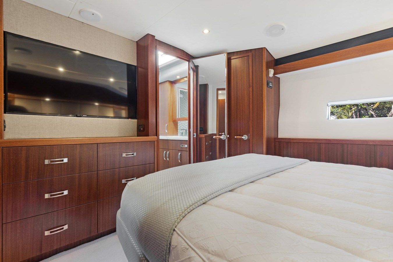 Купить яхту No Name в Shestakov Yacht Sales