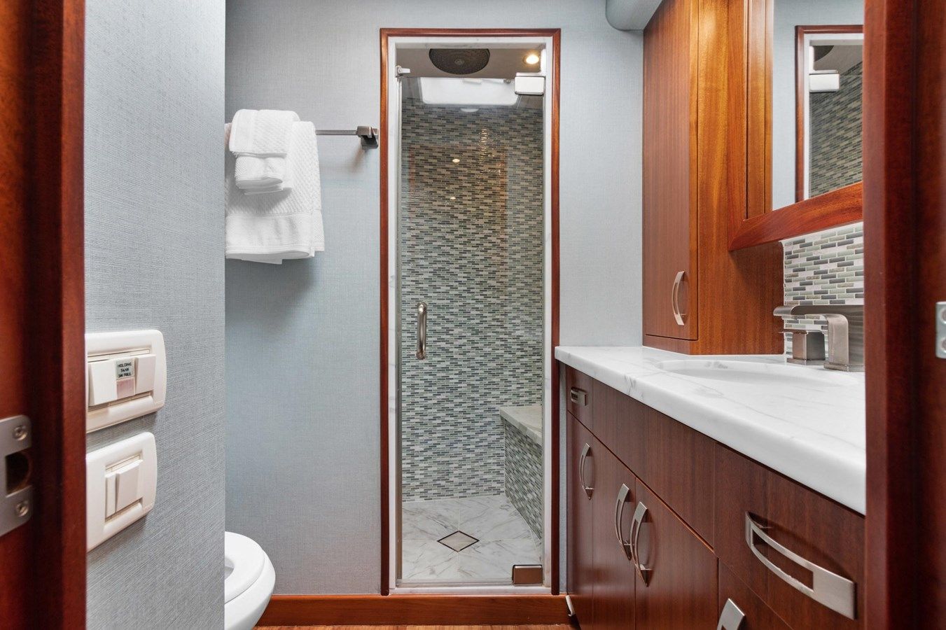 Продажа яхты No Name - Hatteras