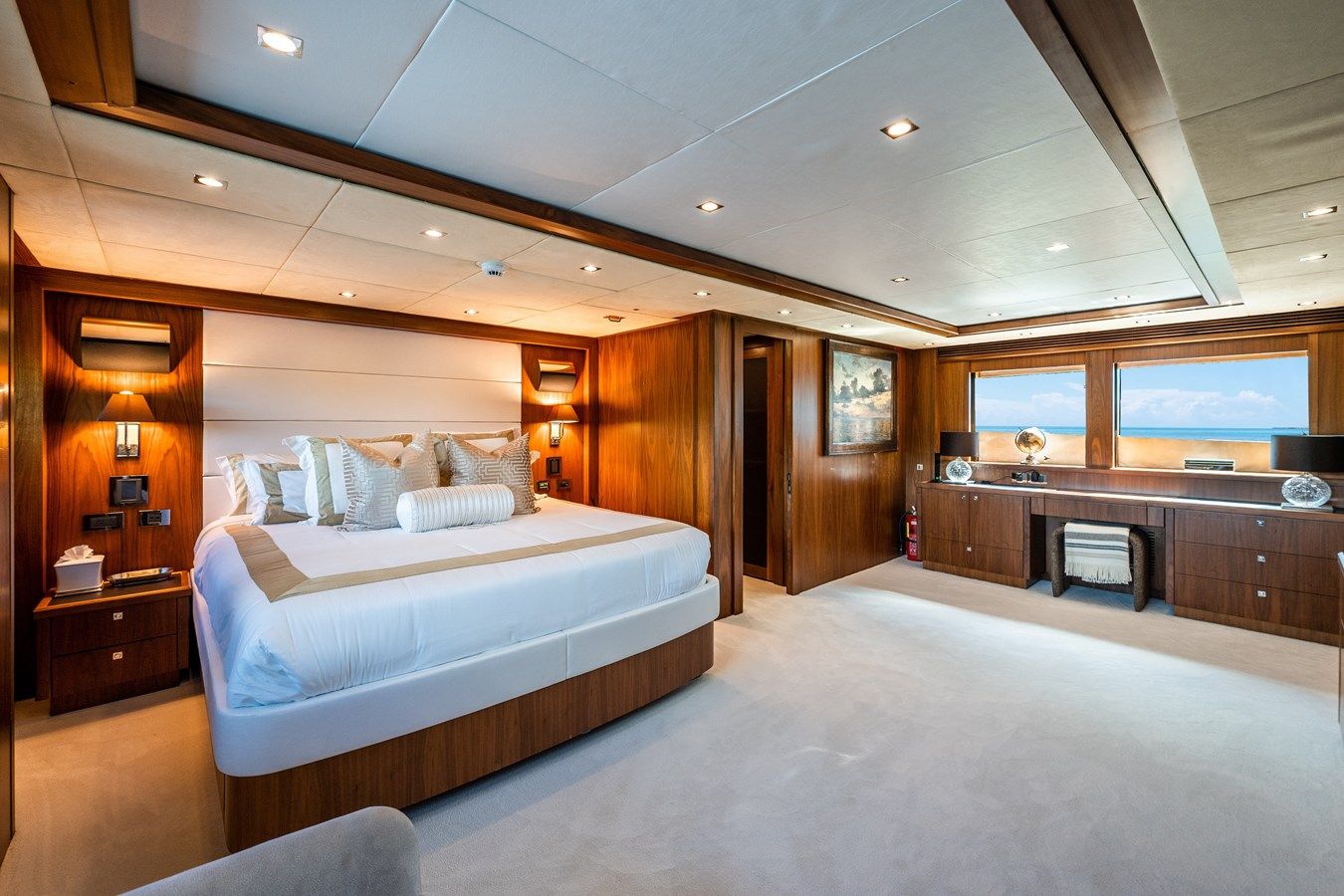 Стоимость яхты ABOUT TIME