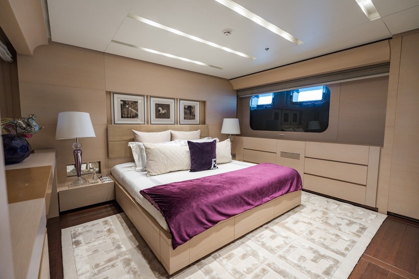 Buy a yacht BURKUT 2009
