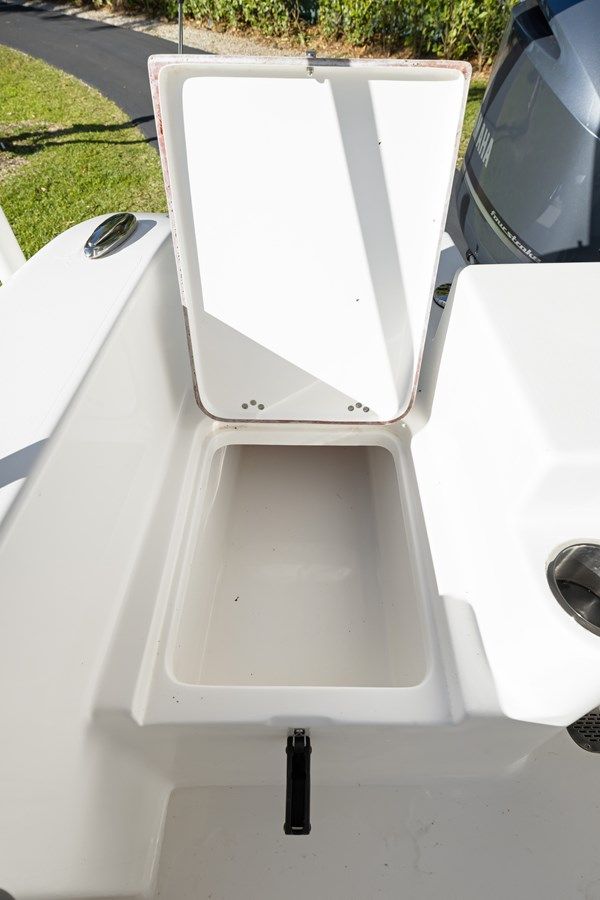 Buy a yacht Sea Pro 240 Dual Console 2024