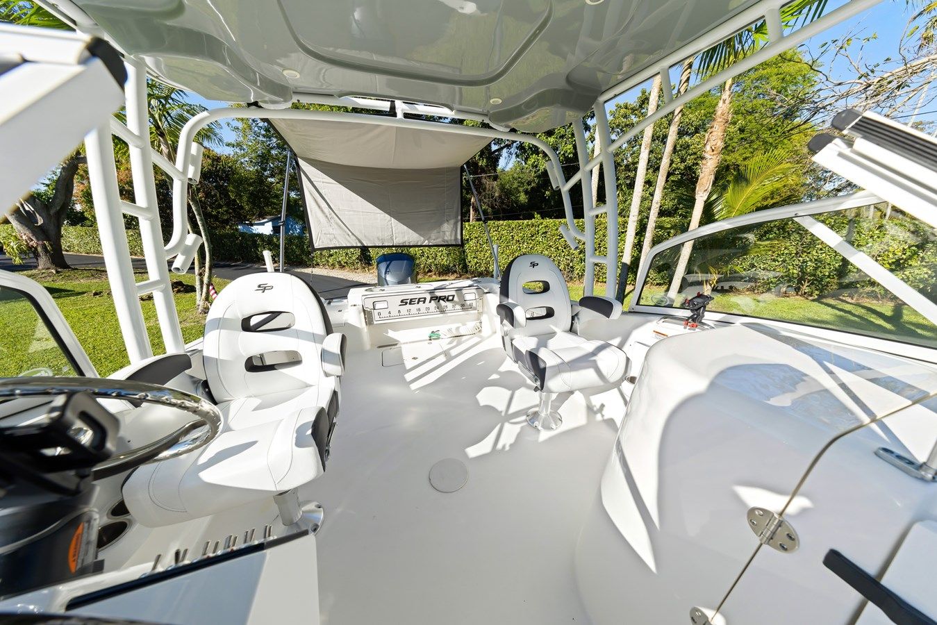 Buy a yacht Sea Pro 240 Dual Console - SEA PRO