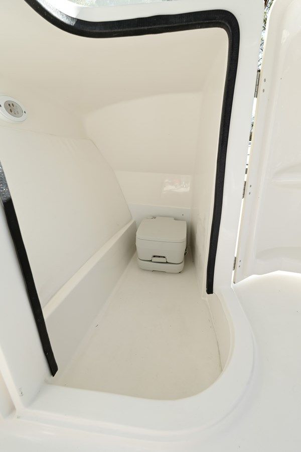 Buy a Sea Pro 240 Dual Console 24 at Shestakov Yacht Sales