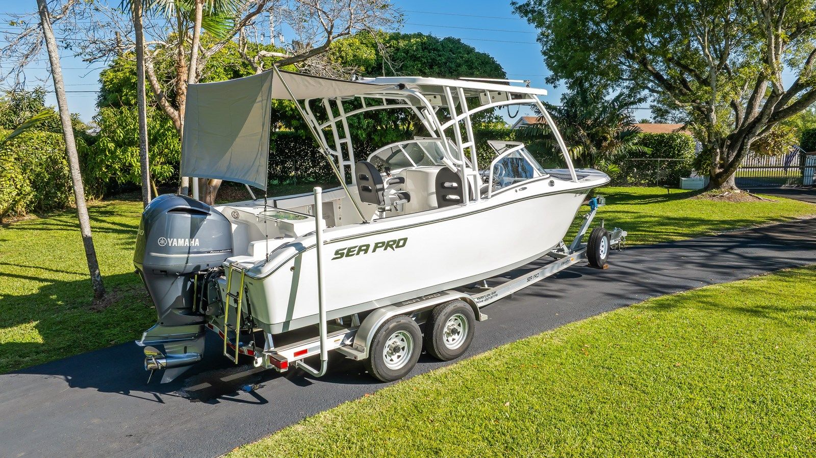 best yacht sales deals Sea Pro 240 Dual Console - SEA PRO