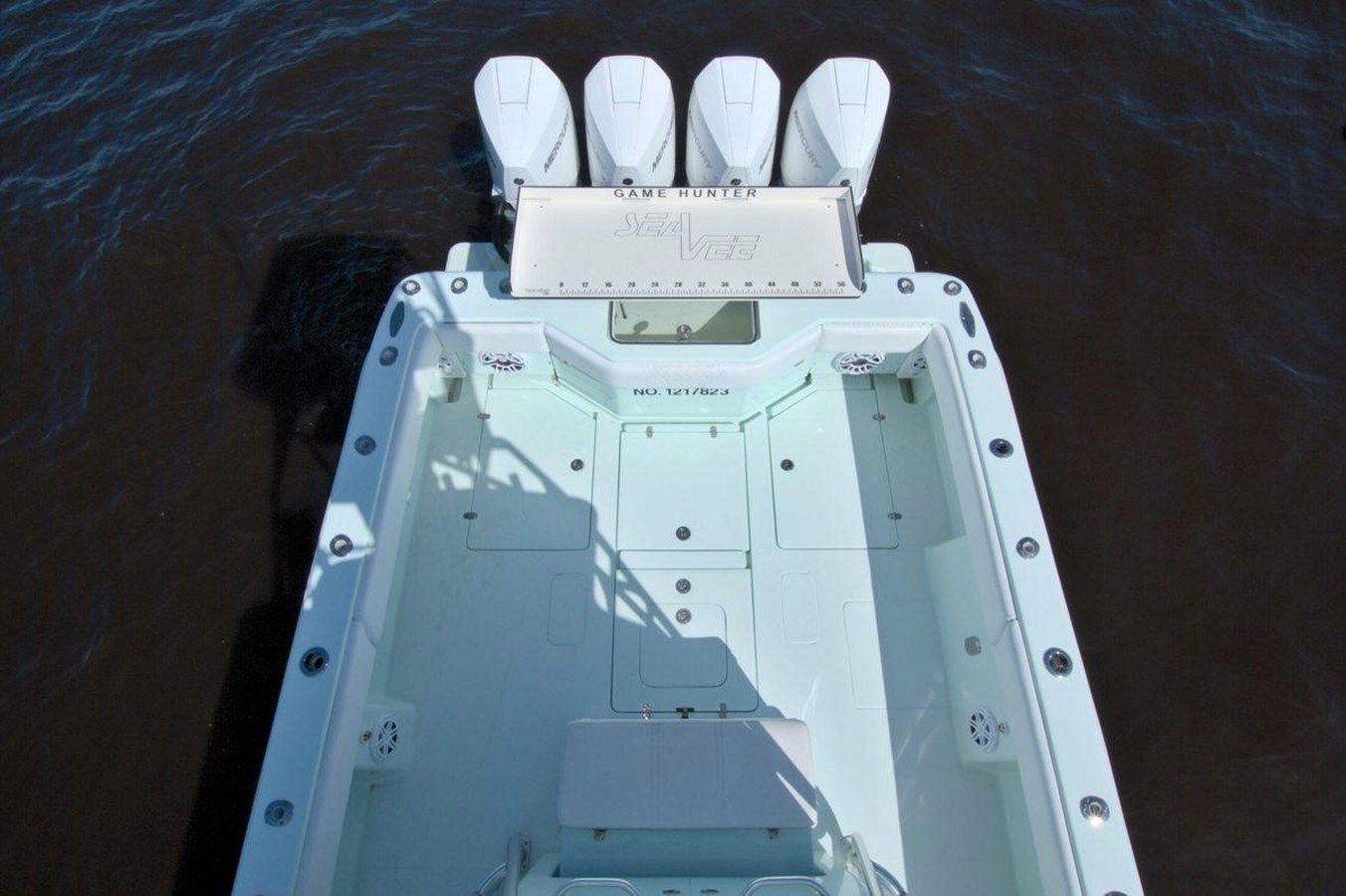 Buy a yacht Game Hunter 390B