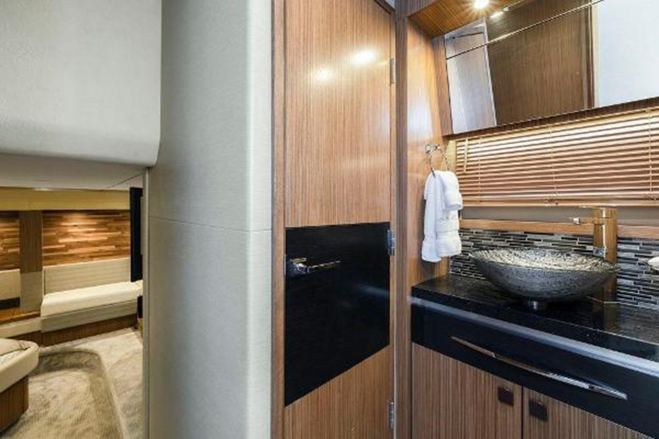 Купить яхту Gratitude в Shestakov Yacht Sales