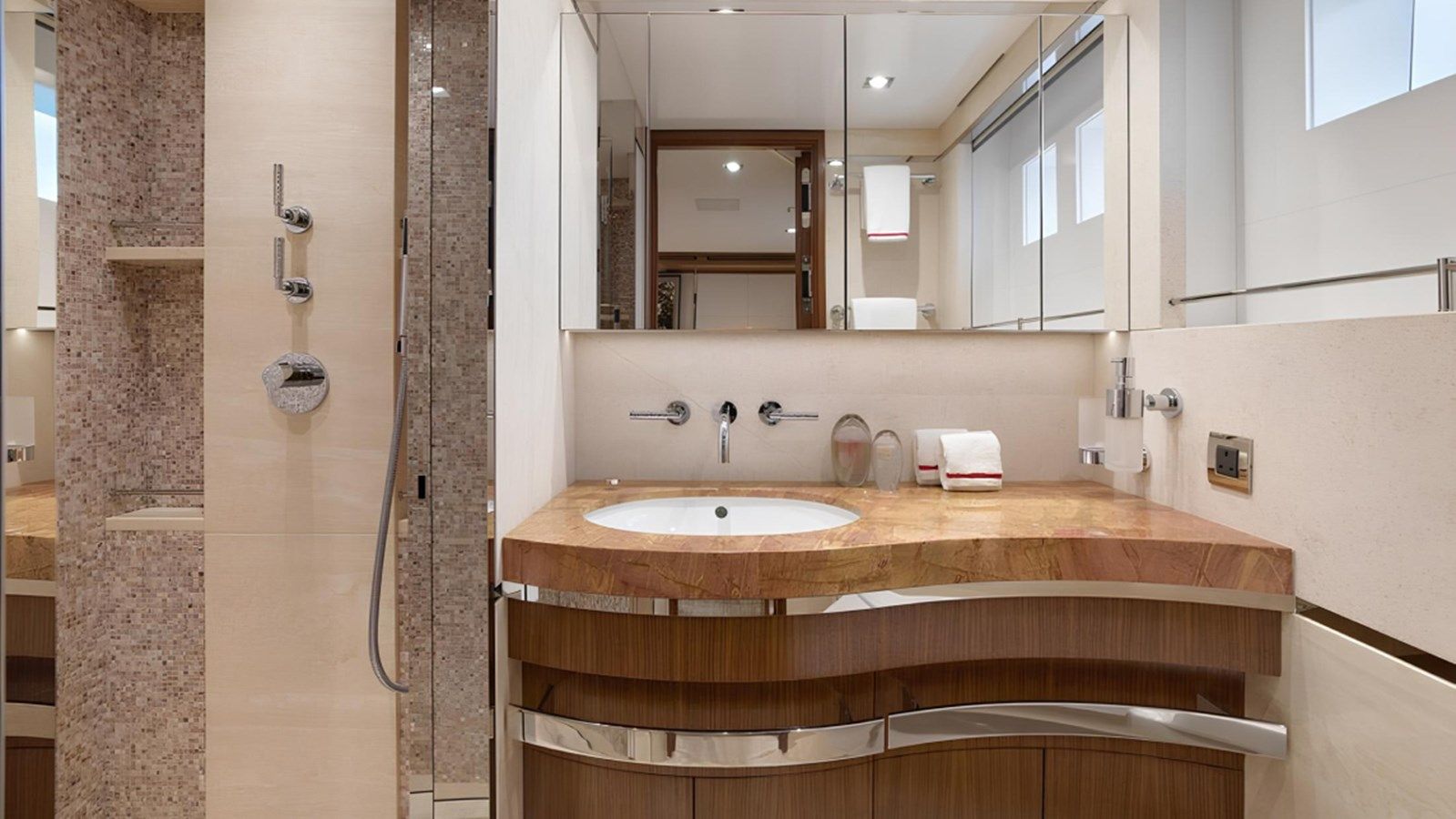 Купить яхту PHILOSOPHY в Shestakov Yacht Sales