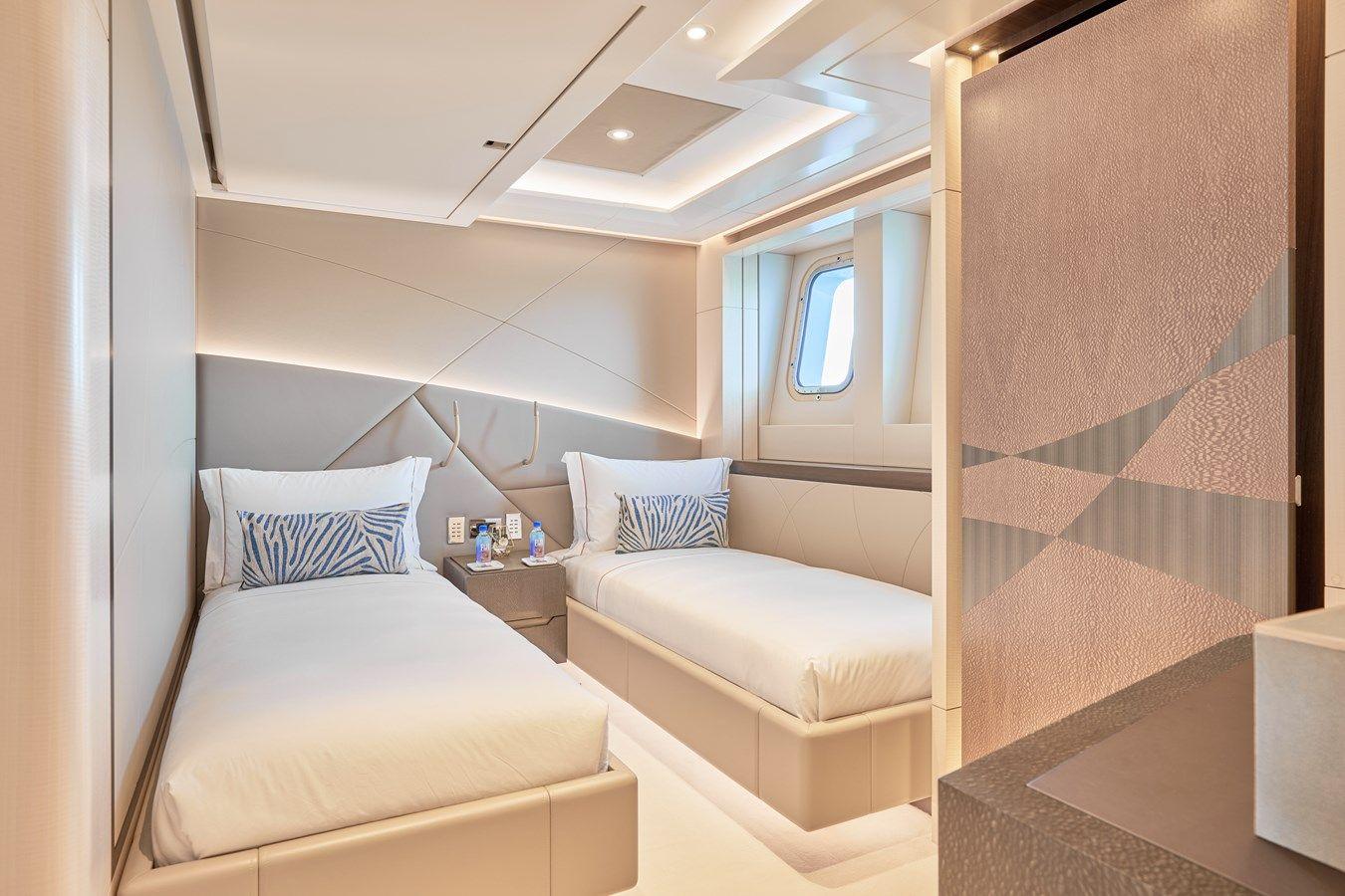 ARKADIA - Heesen Yachts price