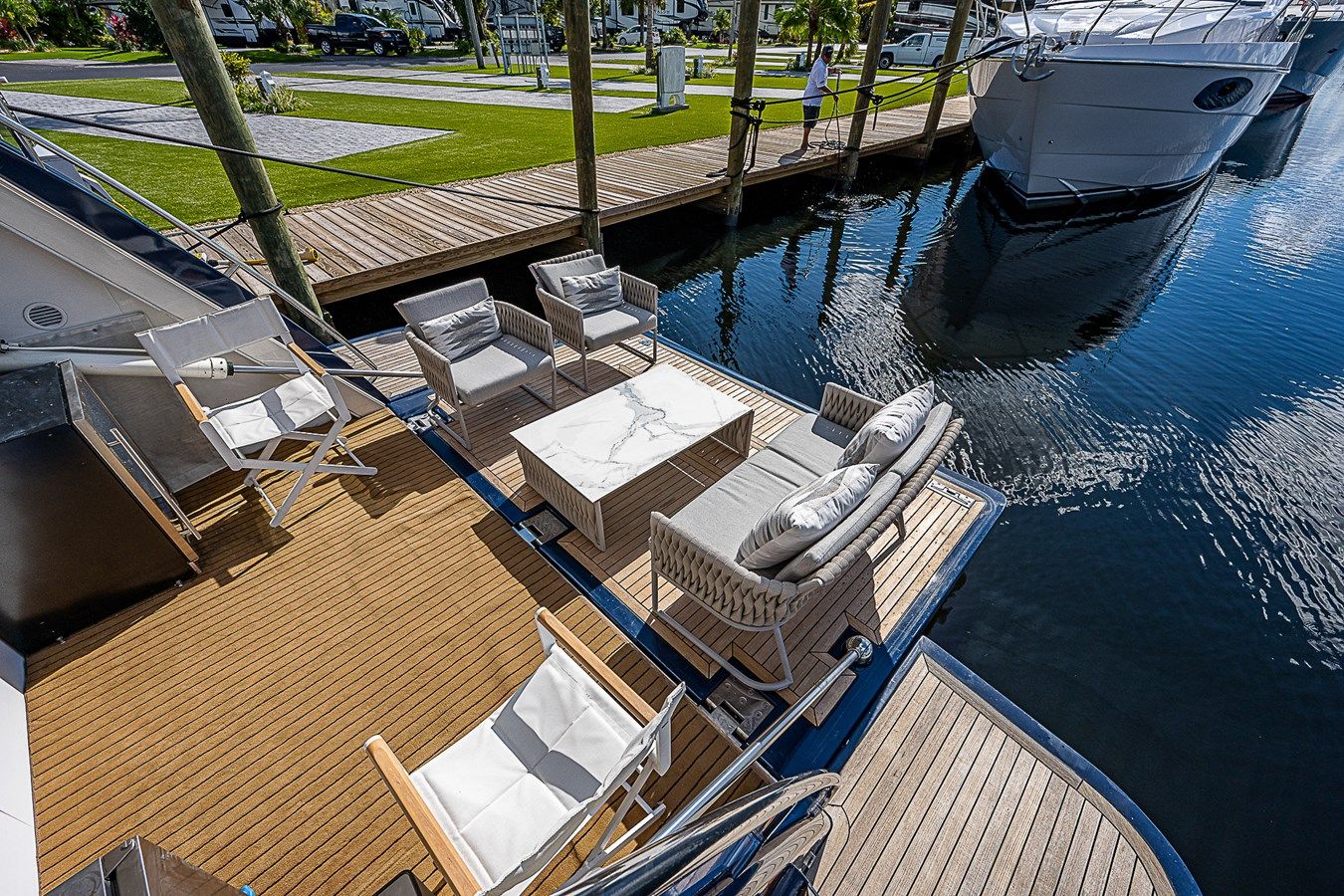 best yacht sales deals La Bella Vita 830