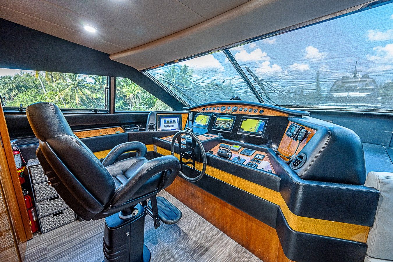 Buy a yacht La Bella Vita - Ferretti Yachts