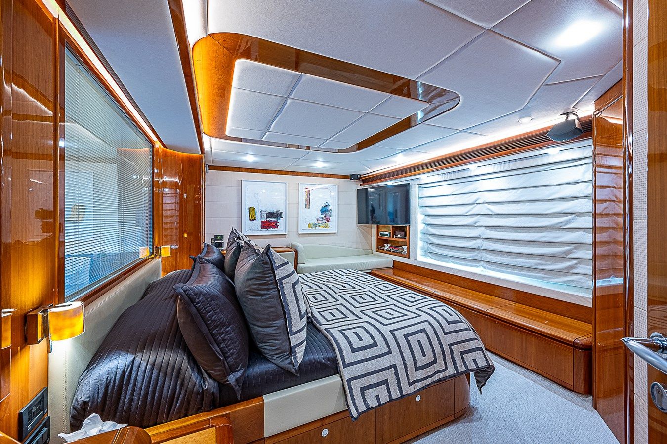 Buy a yacht La Bella Vita - Ferretti Yachts