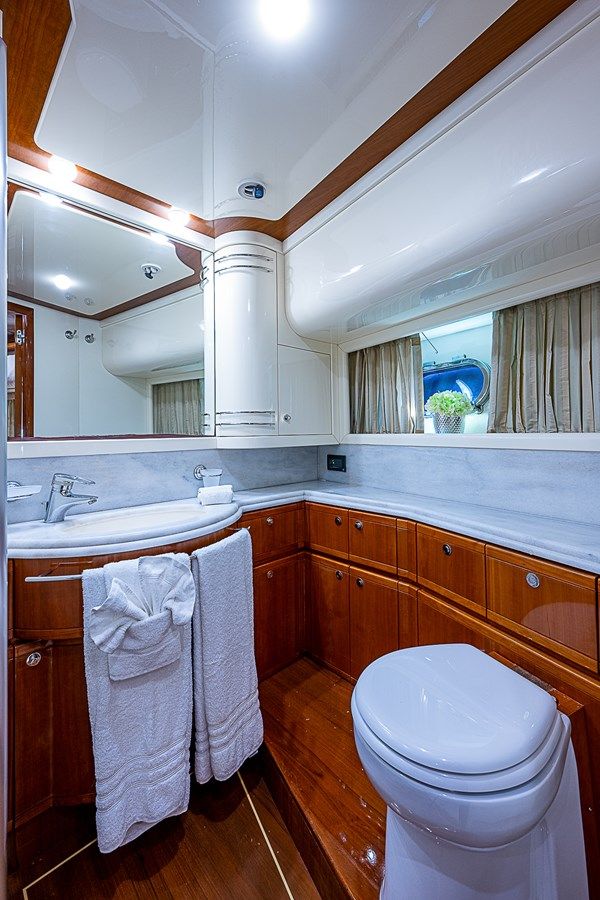 best yacht sales deals La Bella Vita - Ferretti Yachts