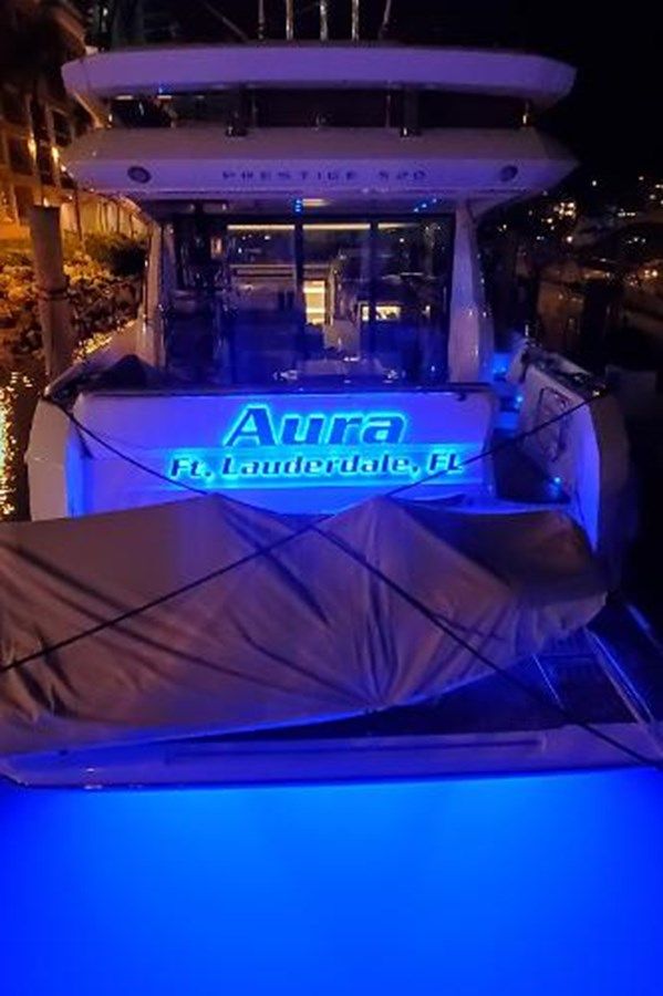Купить яхту AURA 52 в Shestakov Yacht Sales