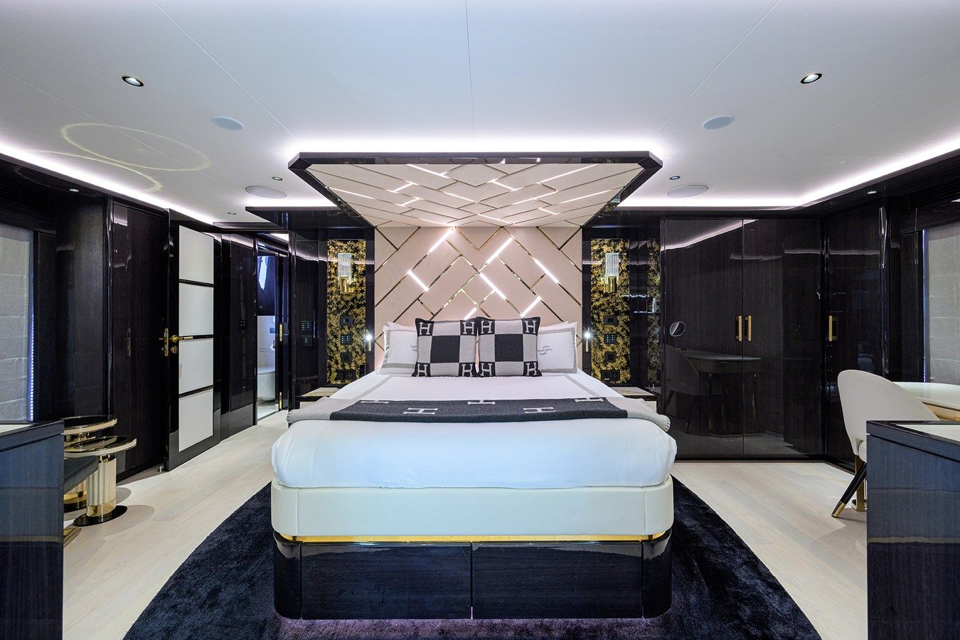 the best price on  Sirena 88