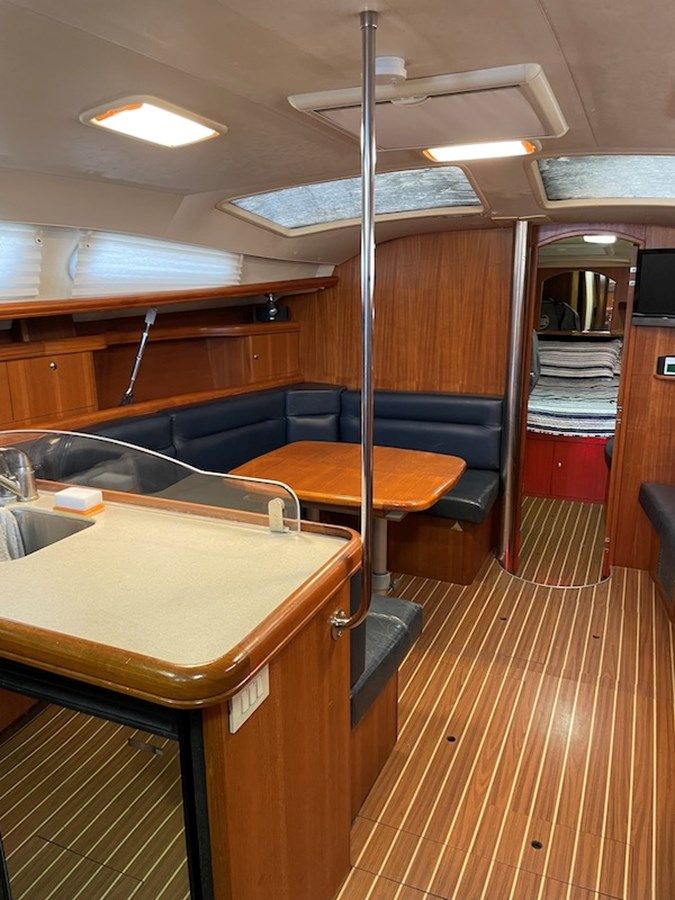 Лучшая цена на 2004 Hunter 44 44