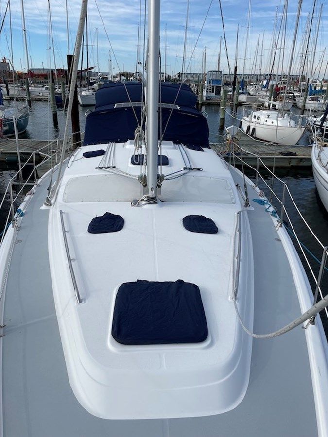 2004 Hunter 44 - HUNTER