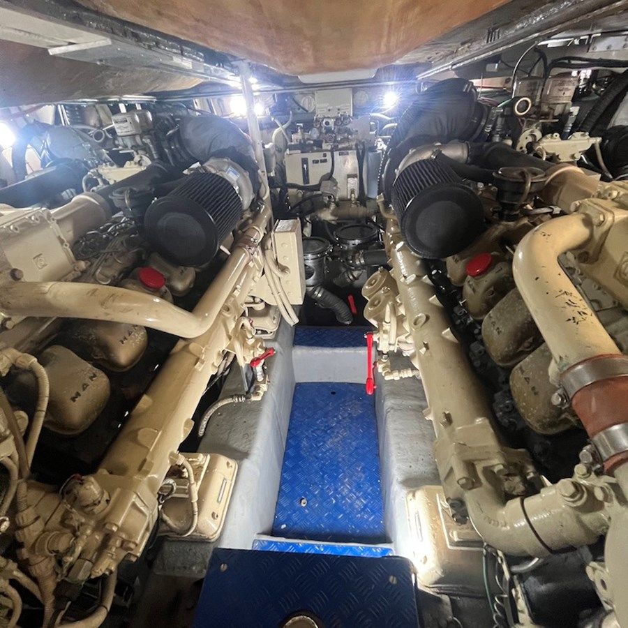 Buy a 1993 Sunseeker Renegade 60 - Sunseeker at Shestakov Yacht Sales