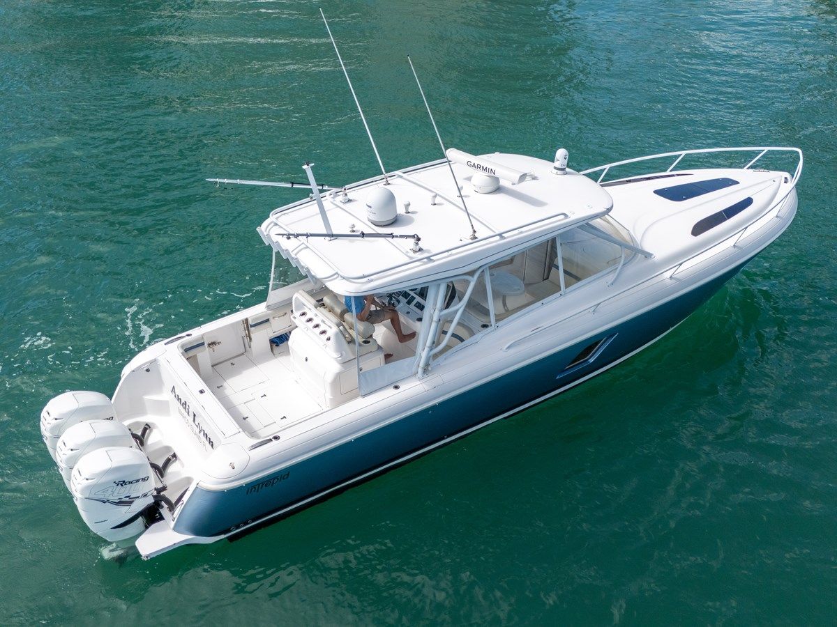 Лучшие предложения покупки яхты Intrepid 407 Cuddy - Intrepid