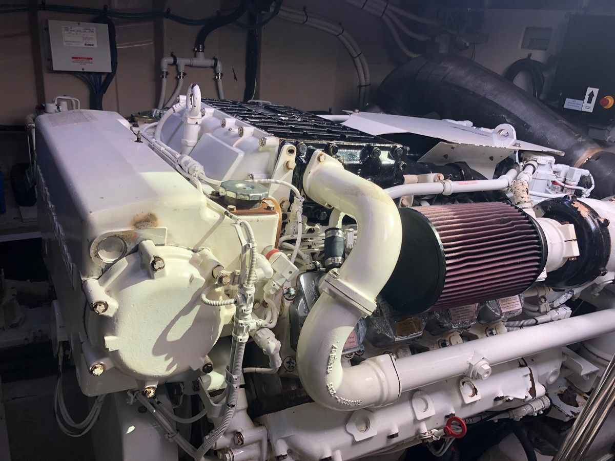 best yacht sales deals HIGHLAND LASS