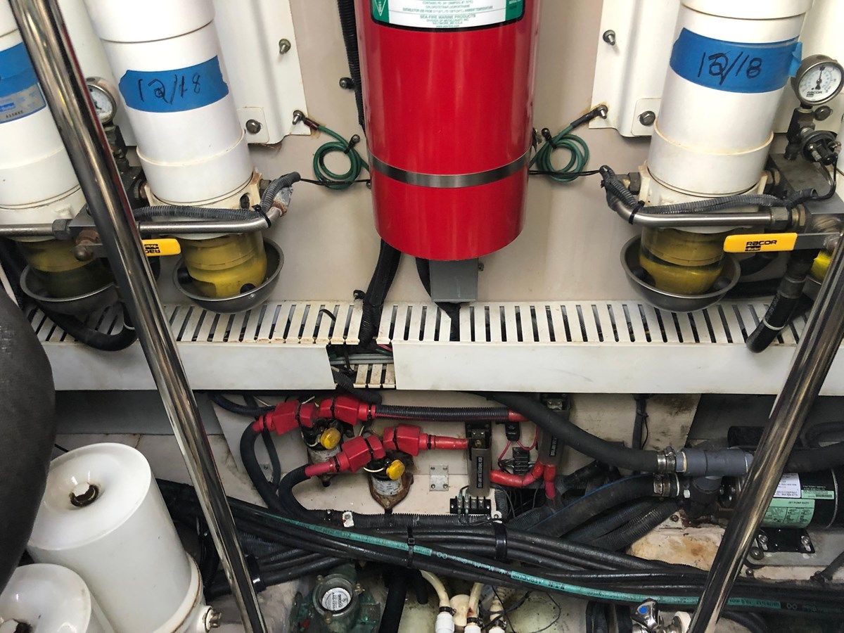 HIGHLAND LASS - SEA RAY