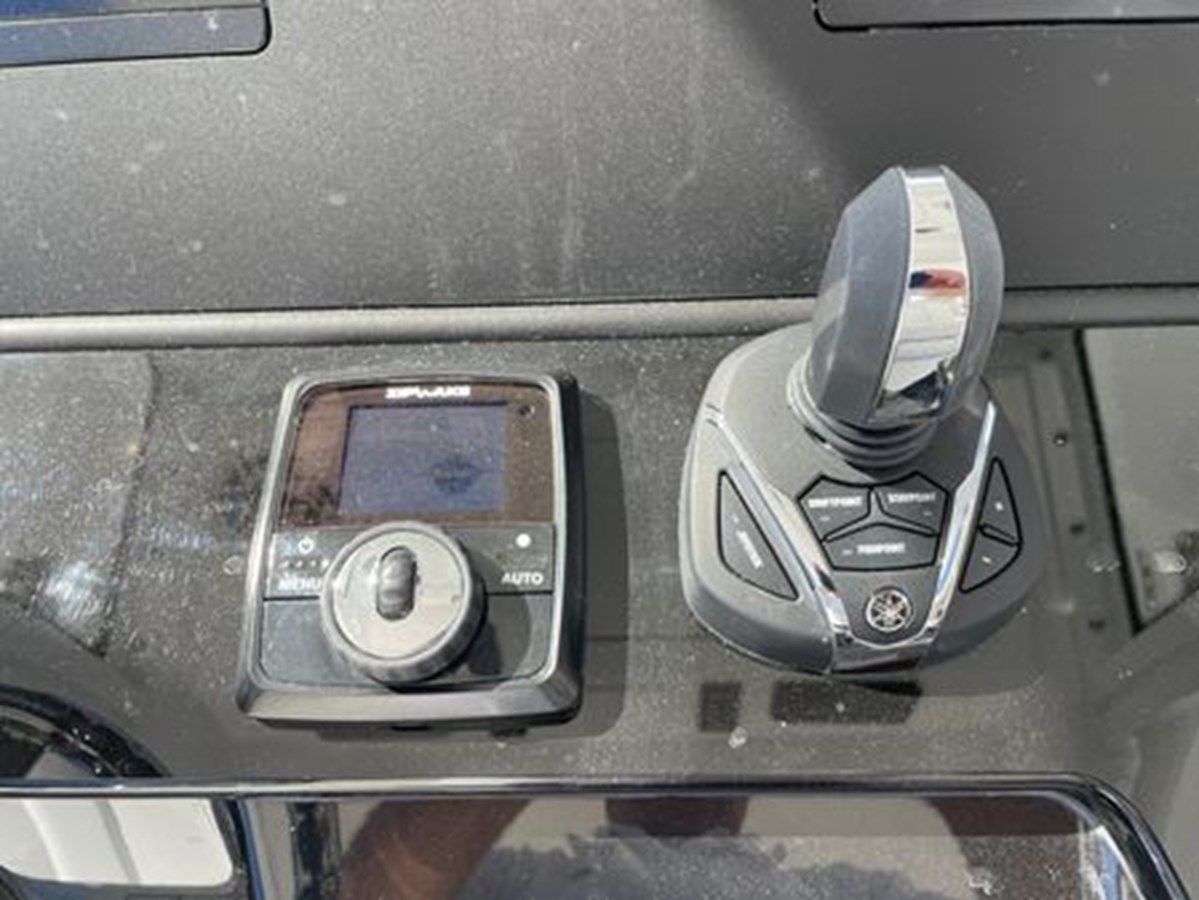 2026 EVERGLADES 315cc 33 price