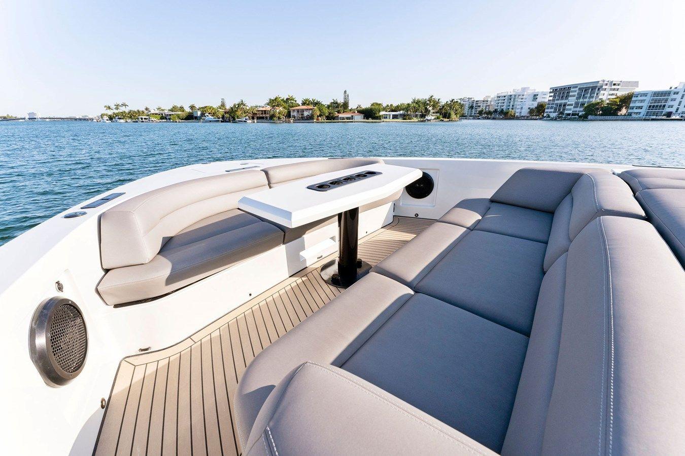 THE NEXT TRADE Vanquish VQ58