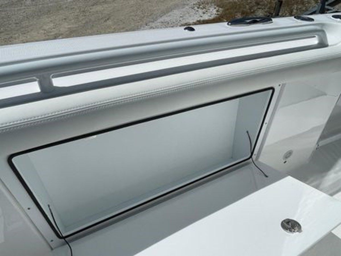 2024 Everglades 285cc 285CC price