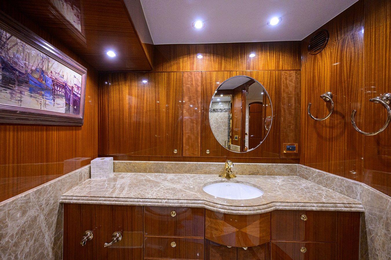 best yacht sales deals MISS DUNIA