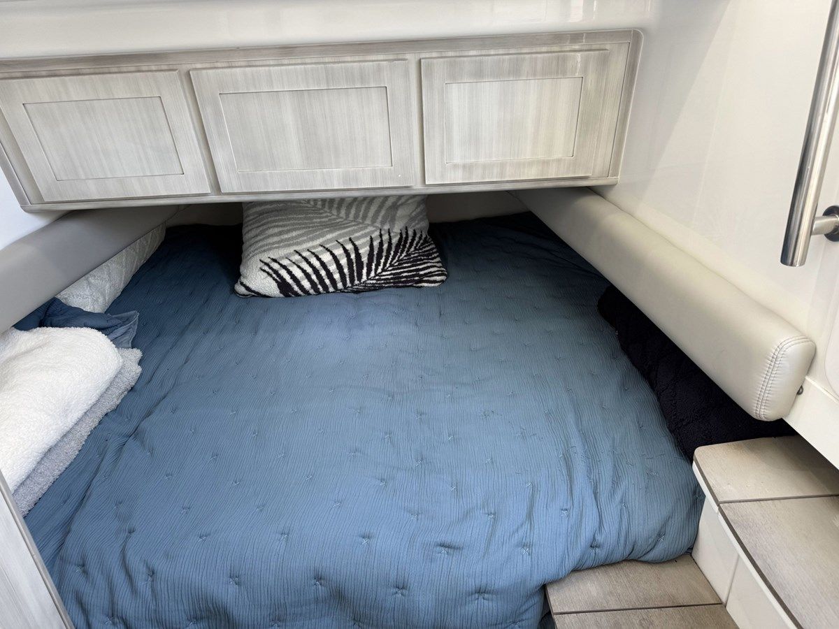 Продажа яхты NEXT CHAPTER - HCB