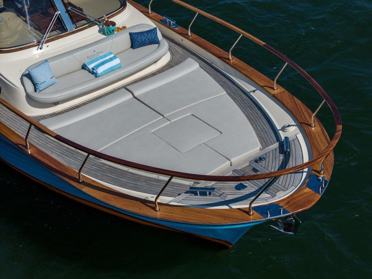 the best price on 2022 Fratelli Aprea Sorrento 32 Hard Top 2022