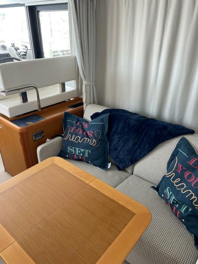 Froya - Beneteau price