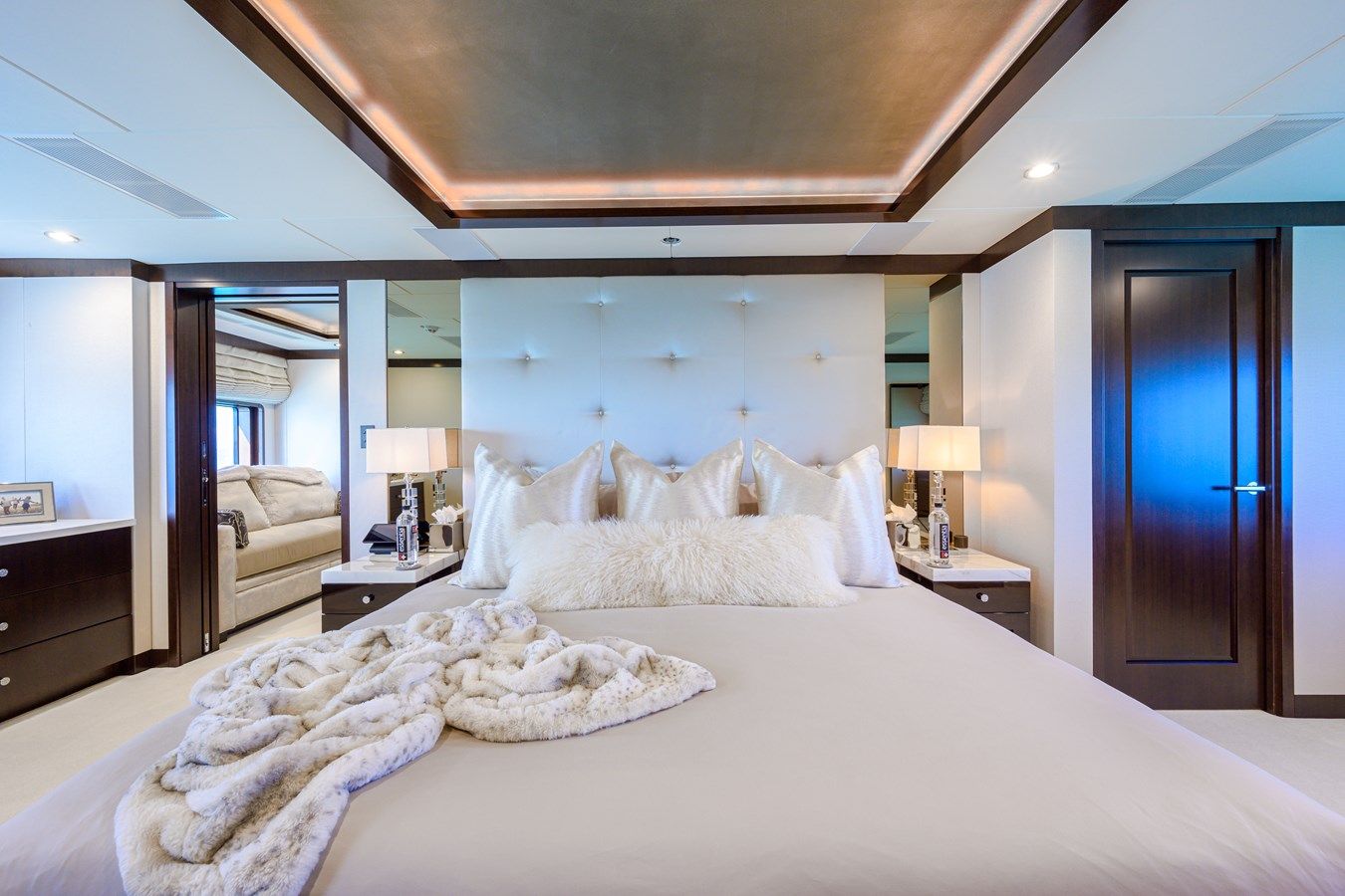 Лучшая цена на MISSING LINK 2015