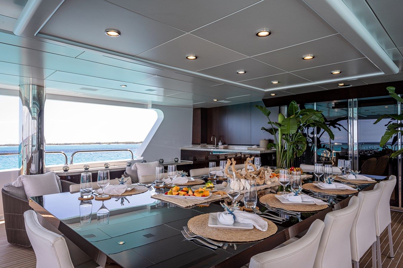 Купить яхту MISSING LINK 142 в Shestakov Yacht Sales