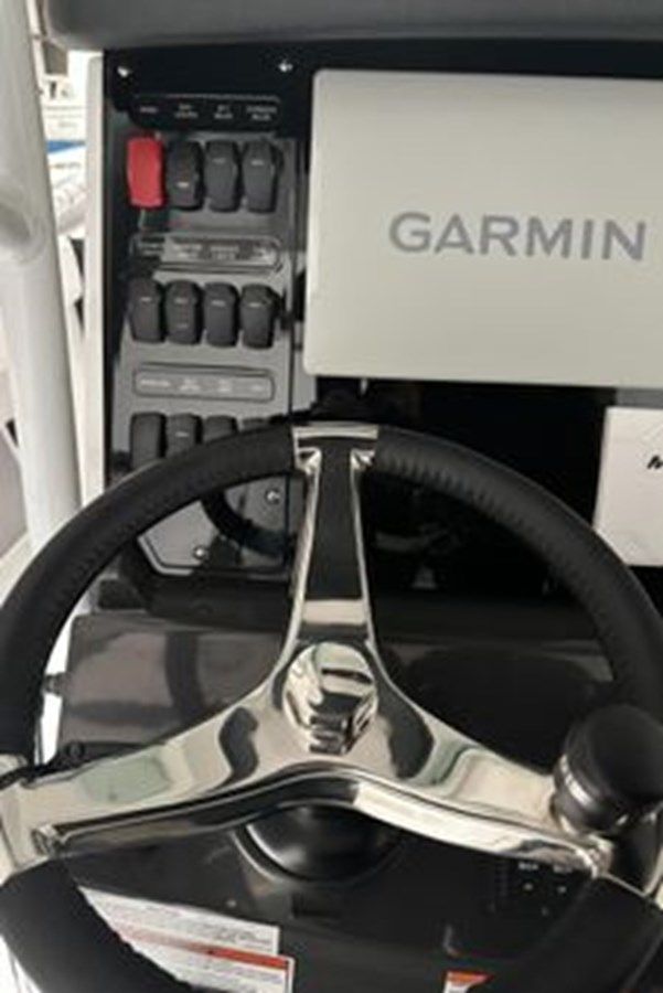 Продажа яхты 2024 Blackfin 302CC - Blackfin